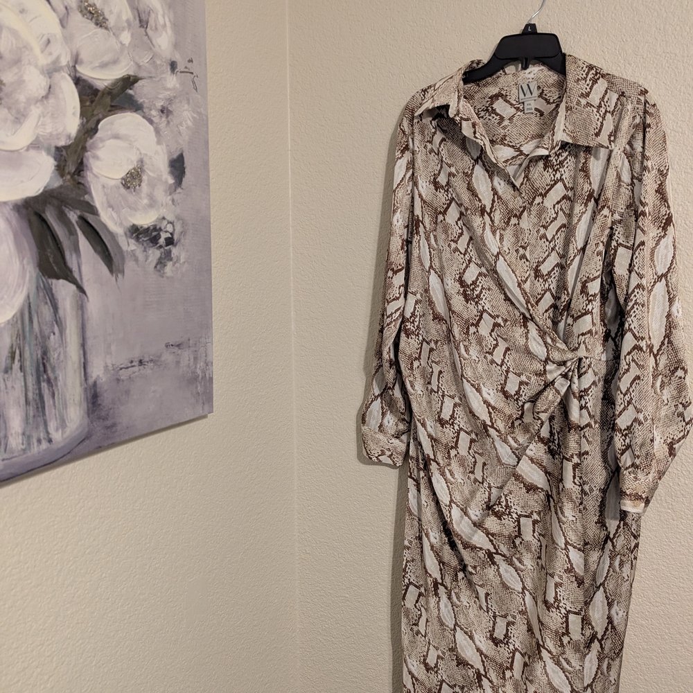 Worthington Cream and Brown Notched Collar Bishop Sleeve Dress